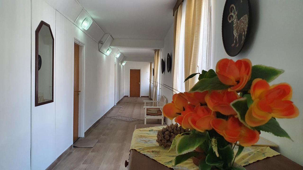 Harmonia Apartmanhaz Балатонлелле Екстер'єр фото