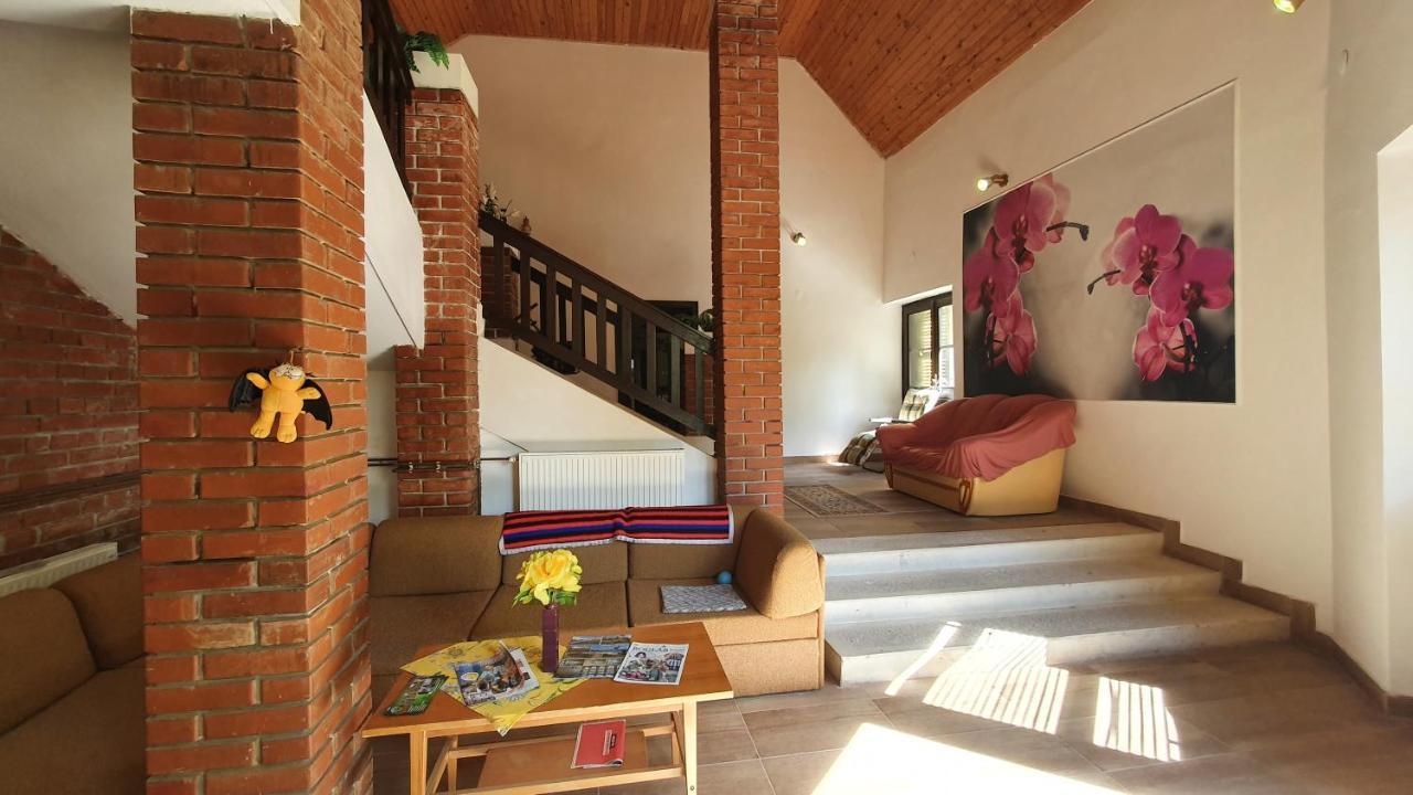 Harmonia Apartmanhaz Балатонлелле Екстер'єр фото