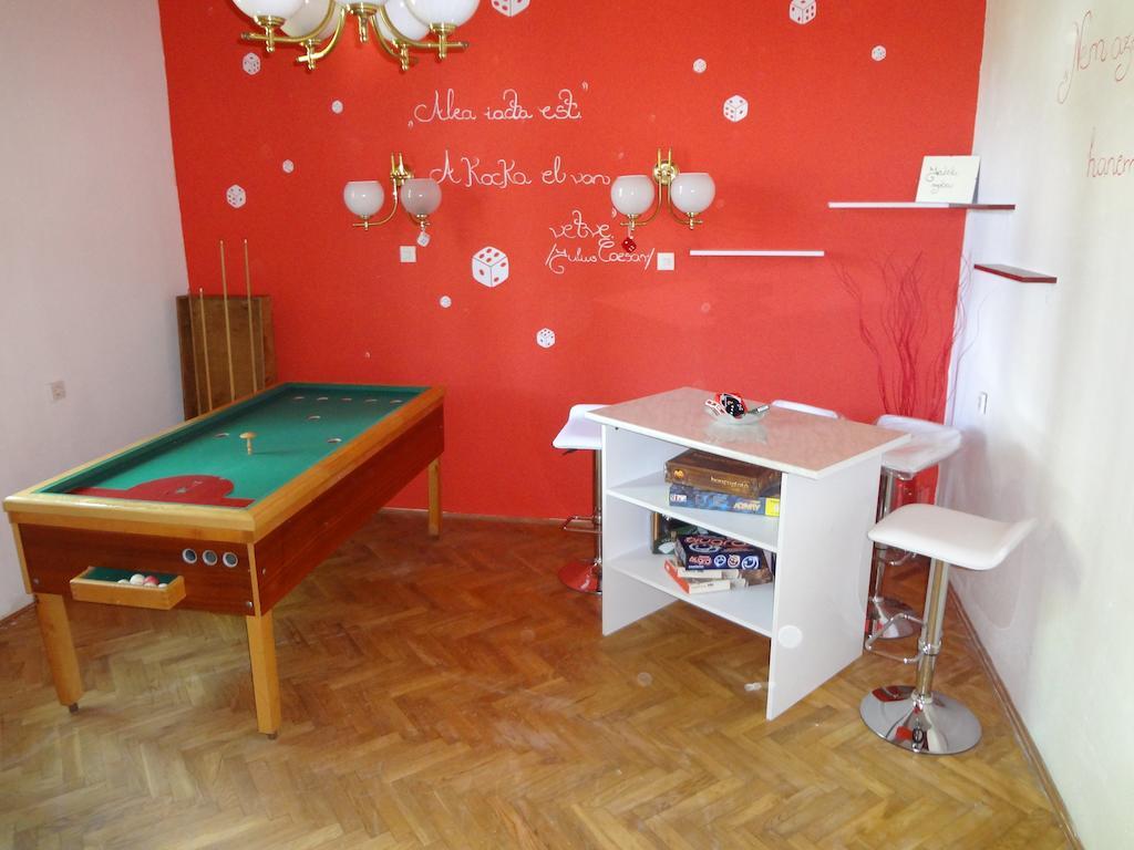 Harmonia Apartmanhaz Балатонлелле Екстер'єр фото